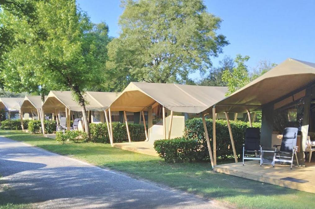 Easyatent Safari Tent Lanterna Červar-Porat Habitación foto